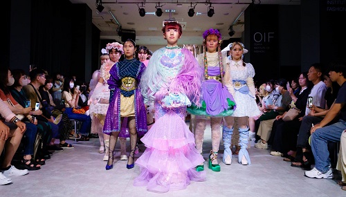 大阪文化服装学院（ヴォートレイル ファッション アカデミー）公式HPキャプチャ