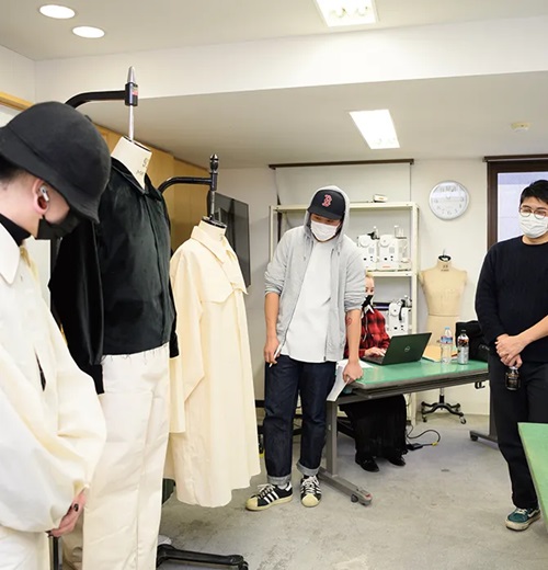 バンタンデザイン研究所の授業風景